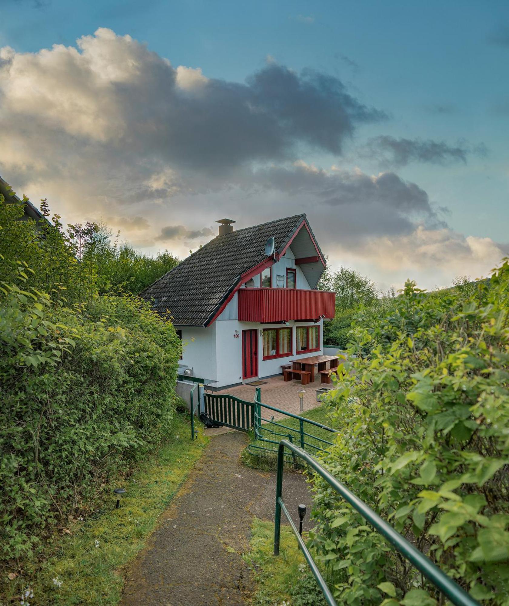 Fh "Baeren Ecke" Am See Im Hessischen Bergland Кирххайм Экстерьер фото